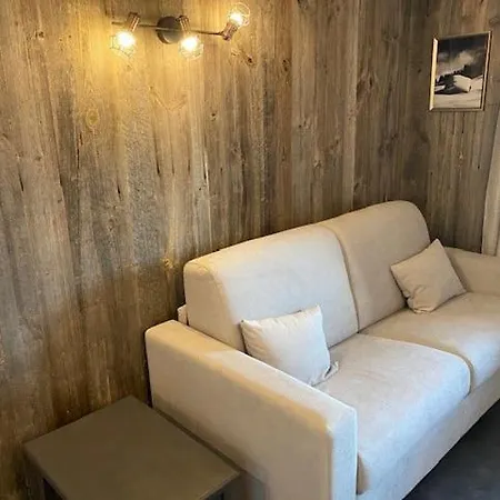 Studio face au massif de l'Oisans * Huez