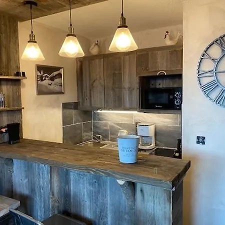Appartement Studio face au massif de l'Oisans Huez